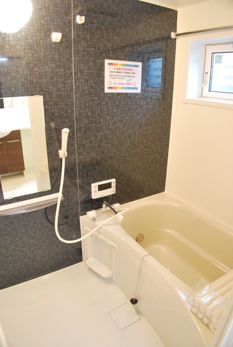 物件内観写真13　(バス／シャワールーム等)