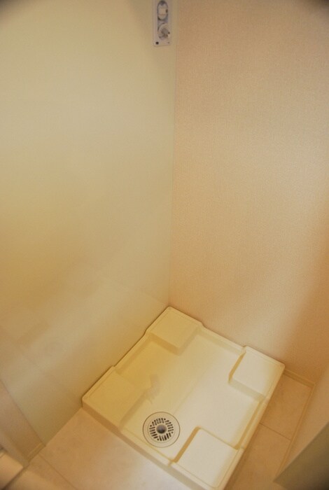 物件内観写真20　(洗濯機置場)