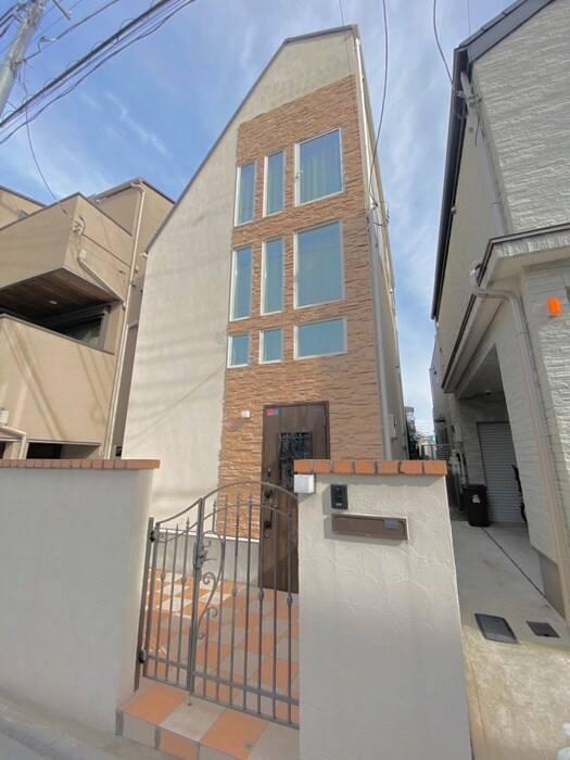 物件外観写真1　(外観写真)