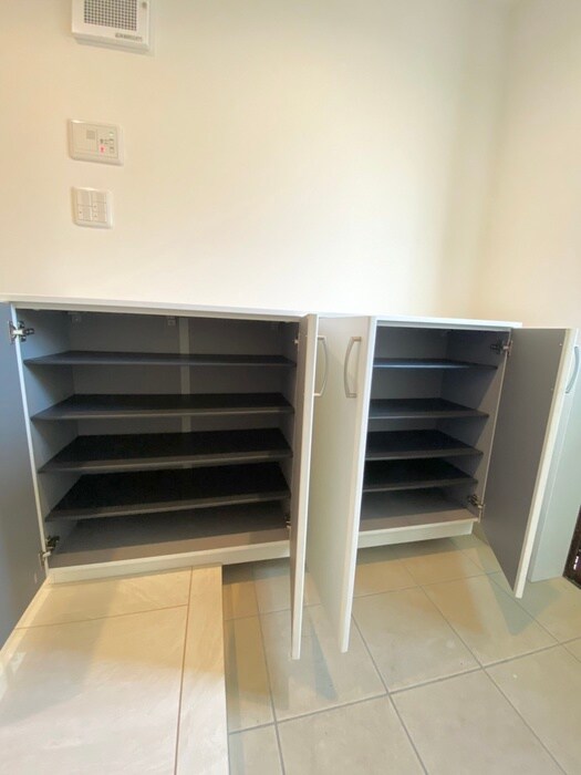 物件内観写真15　(靴箱)