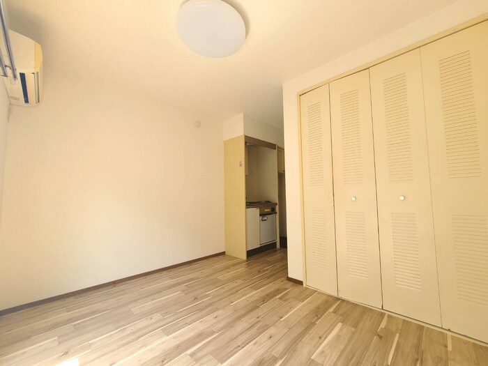 物件内観写真7　(居室)