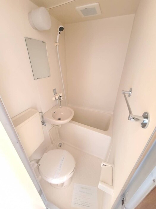 物件内観写真9　(バス／シャワールーム等)