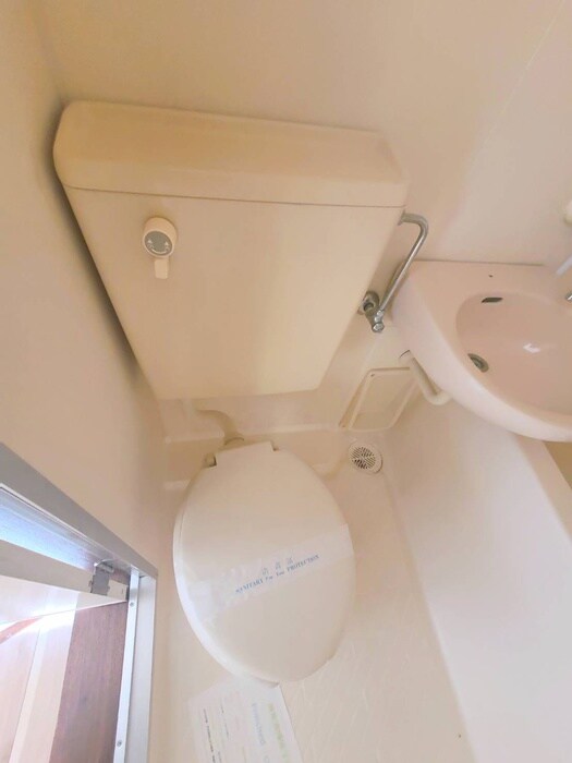 物件内観写真16　(トイレ)