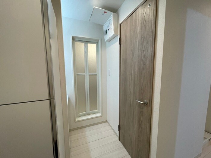 物件内観写真8　(洗面)