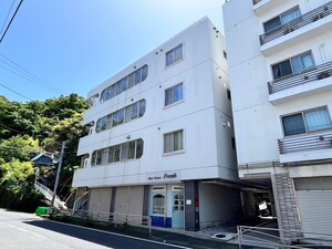 田浦駅前マンション（4-A）外観写真