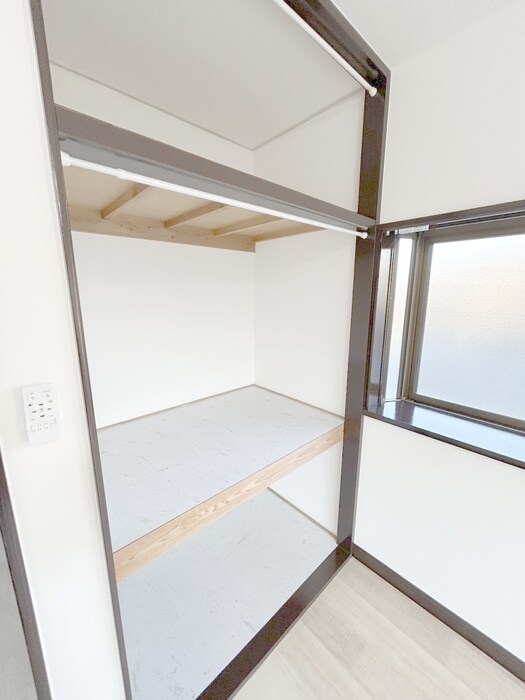 物件内観写真17　(収納)