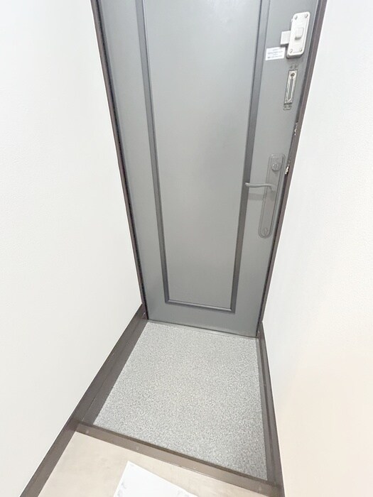 物件内観写真19　(玄関)