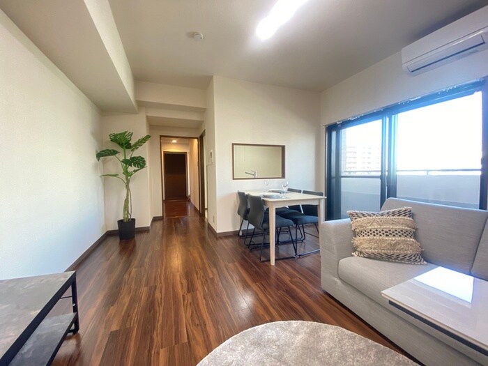 物件内観写真8　(廊下)