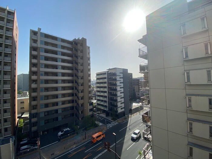 物件内観写真20　(室内からの展望)