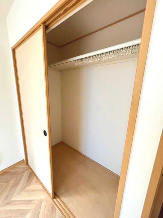 物件内観写真10　(収納)