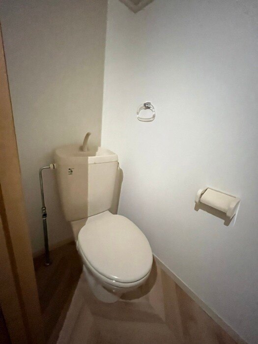 物件内観写真12　(トイレ)