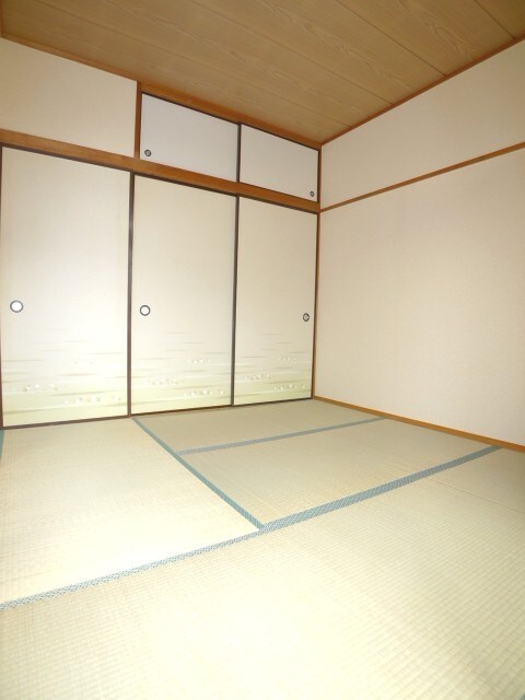 物件内観写真6　(居室)