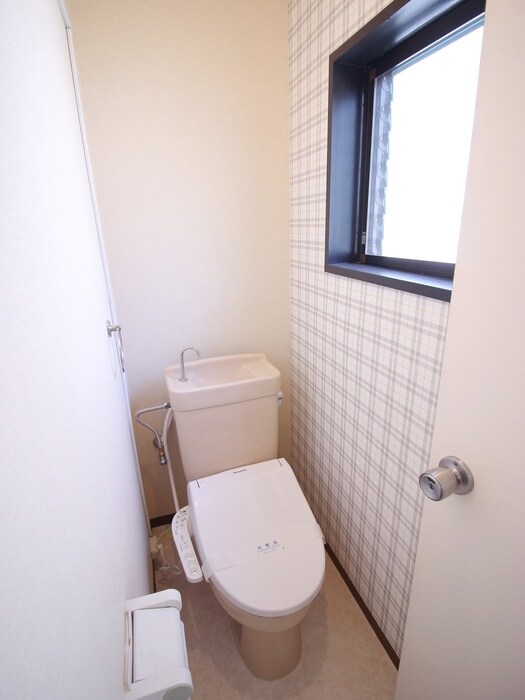 物件内観写真10　(トイレ)