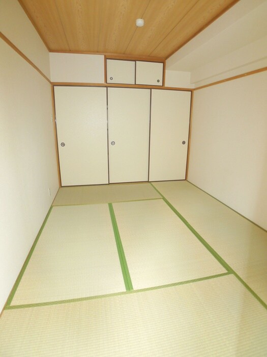 物件内観写真14　(収納)