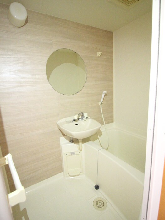 物件内観写真9　(バス／シャワールーム等)