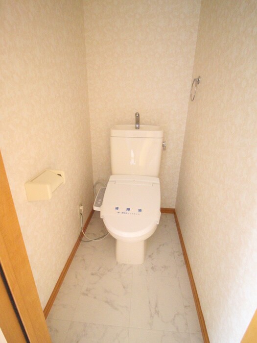 物件内観写真15　(トイレ)