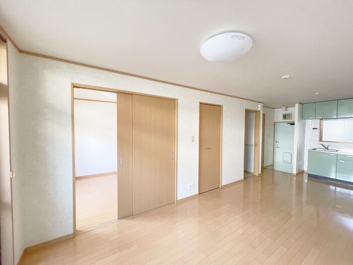 物件内観写真11　(居室)