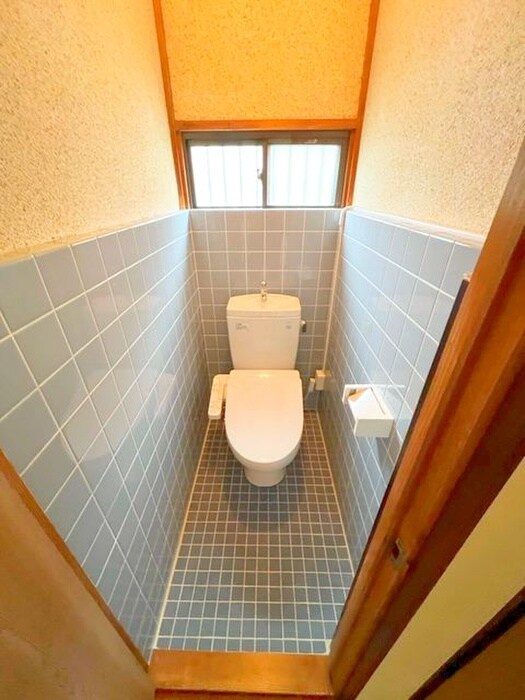 物件内観写真9　(トイレ)