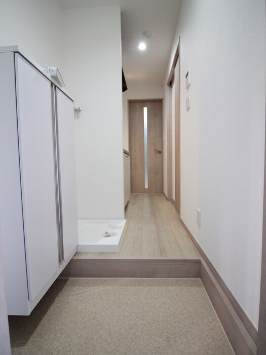 物件内観写真10　(室内からの展望)