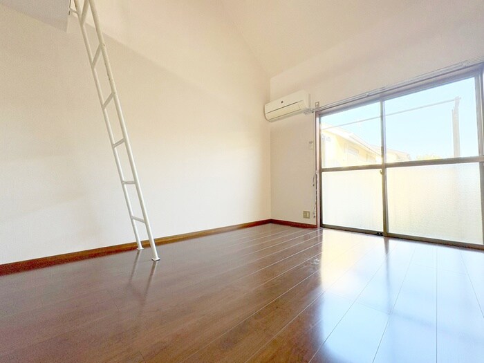 物件内観写真7　(居室)