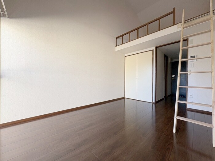 物件内観写真18　(居室)