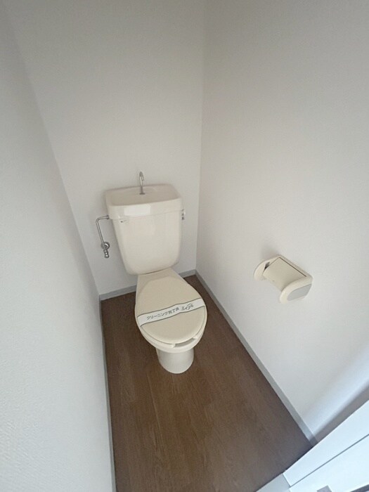 物件内観写真14　(トイレ)