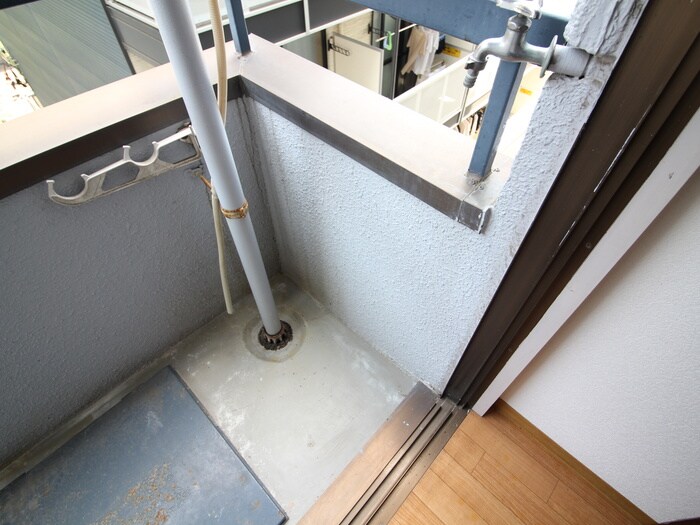 物件内観写真19　(洗濯機置場)