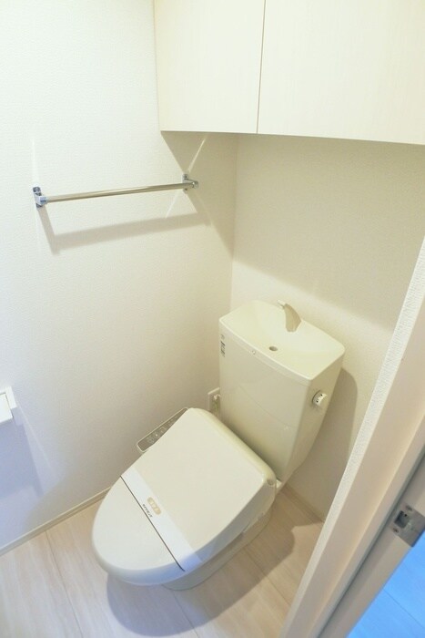 物件内観写真17　(トイレ)