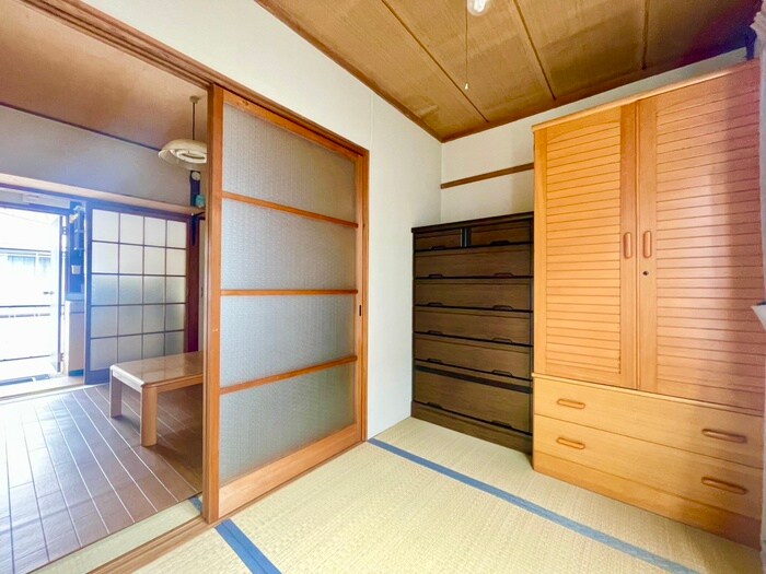 物件内観写真9　(居室)