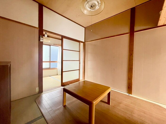 物件内観写真10　(居室)