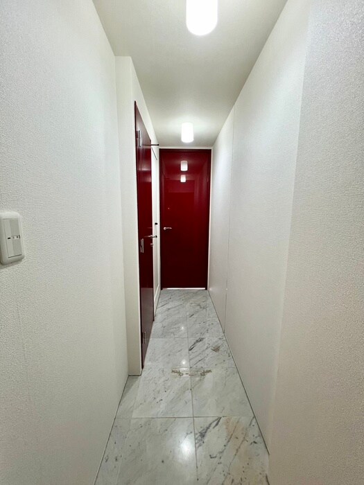 物件内観写真20　(廊下)