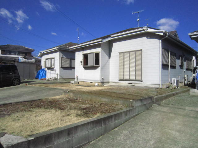 小室様貸家２号棟