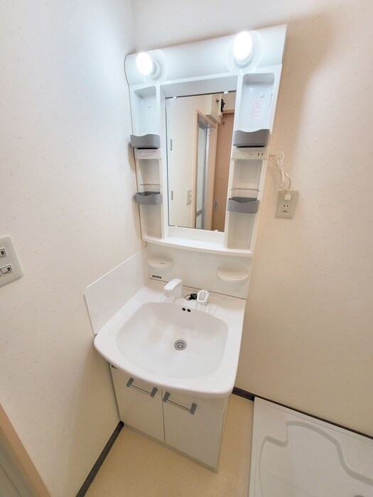 物件内観写真15　(洗面)