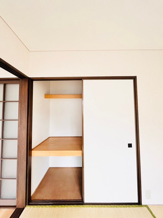 物件内観写真13　(収納)