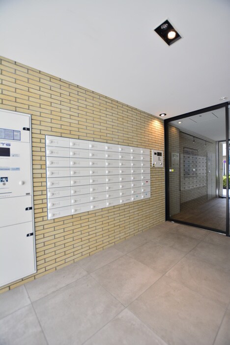 物件外観写真4　(建物設備)