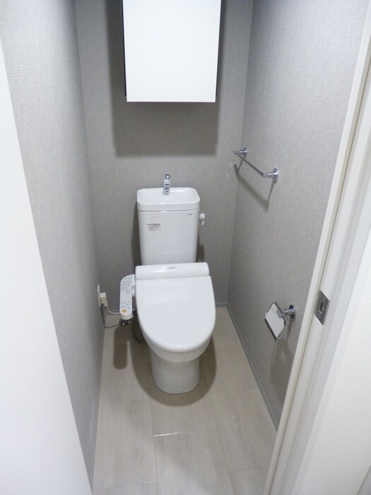 物件内観写真14　(トイレ)