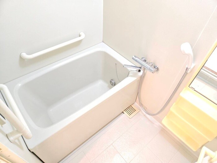 物件内観写真10　(バス／シャワールーム等)