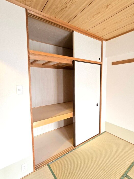 物件内観写真22　(収納)