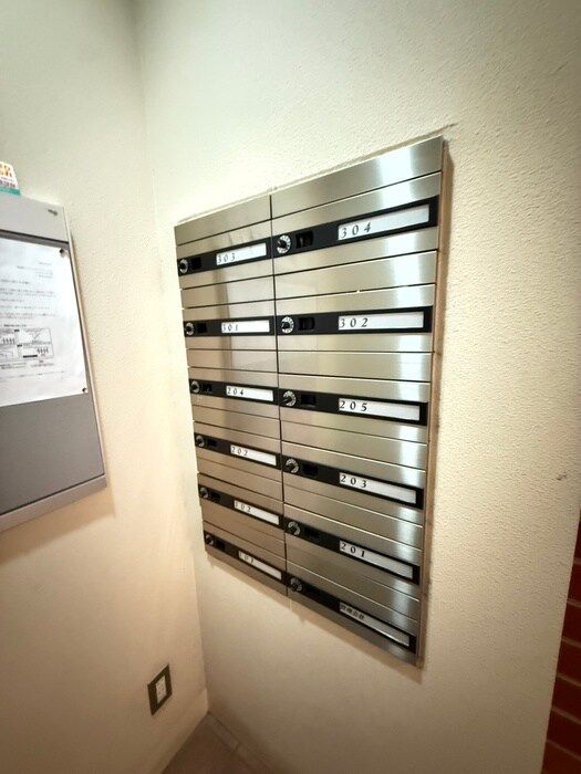 物件外観写真6　(建物設備)