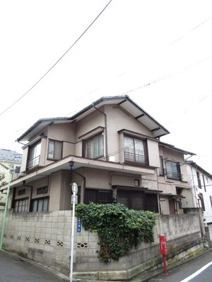 朝岡アパ－ト外観写真
