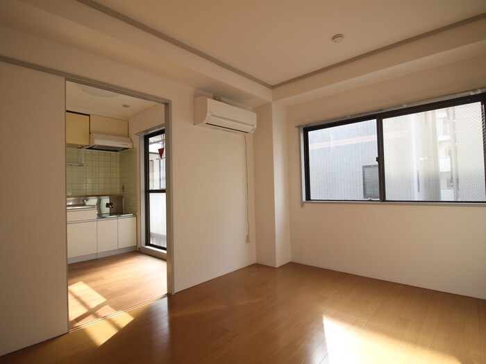 物件内観写真17　(居室)