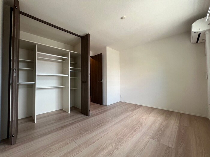 物件内観写真14　(居室)