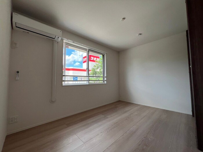 物件内観写真21　(居室)