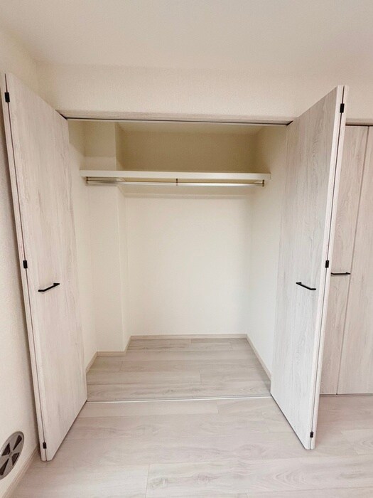 物件内観写真13　(収納)