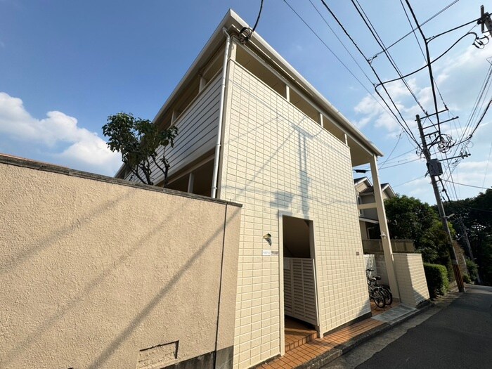 物件外観写真3　(外観写真)