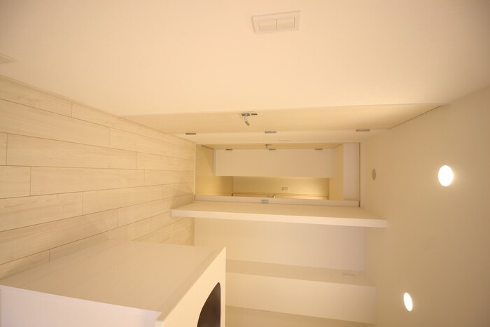 物件内観写真21　(廊下)