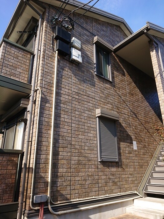 物件外観写真5　(エントランス部分)