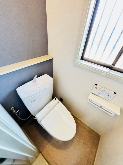 物件内観写真13　(トイレ)