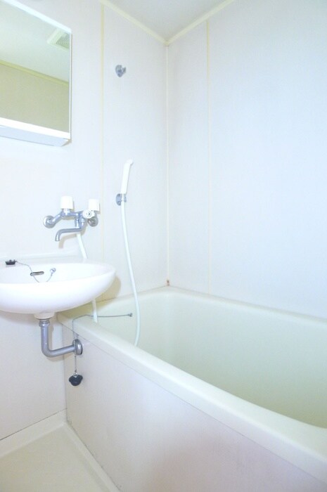 物件内観写真12　(バス／シャワールーム等)
