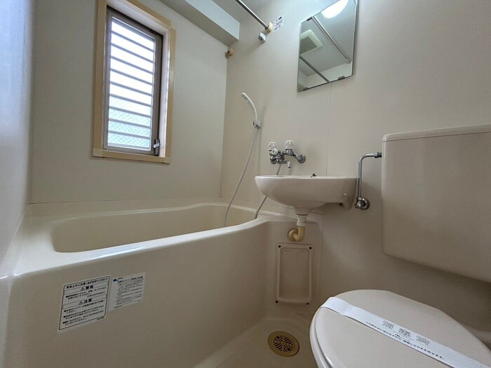 物件内観写真13　(バス／シャワールーム等)